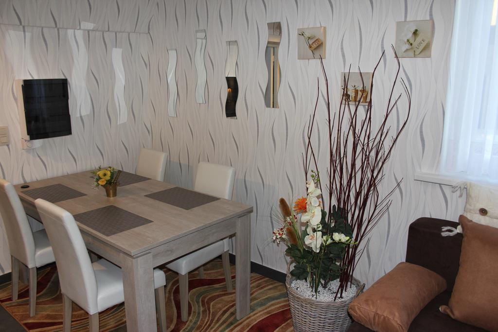 Orchidee Apartment Comines-Warneton Стая снимка